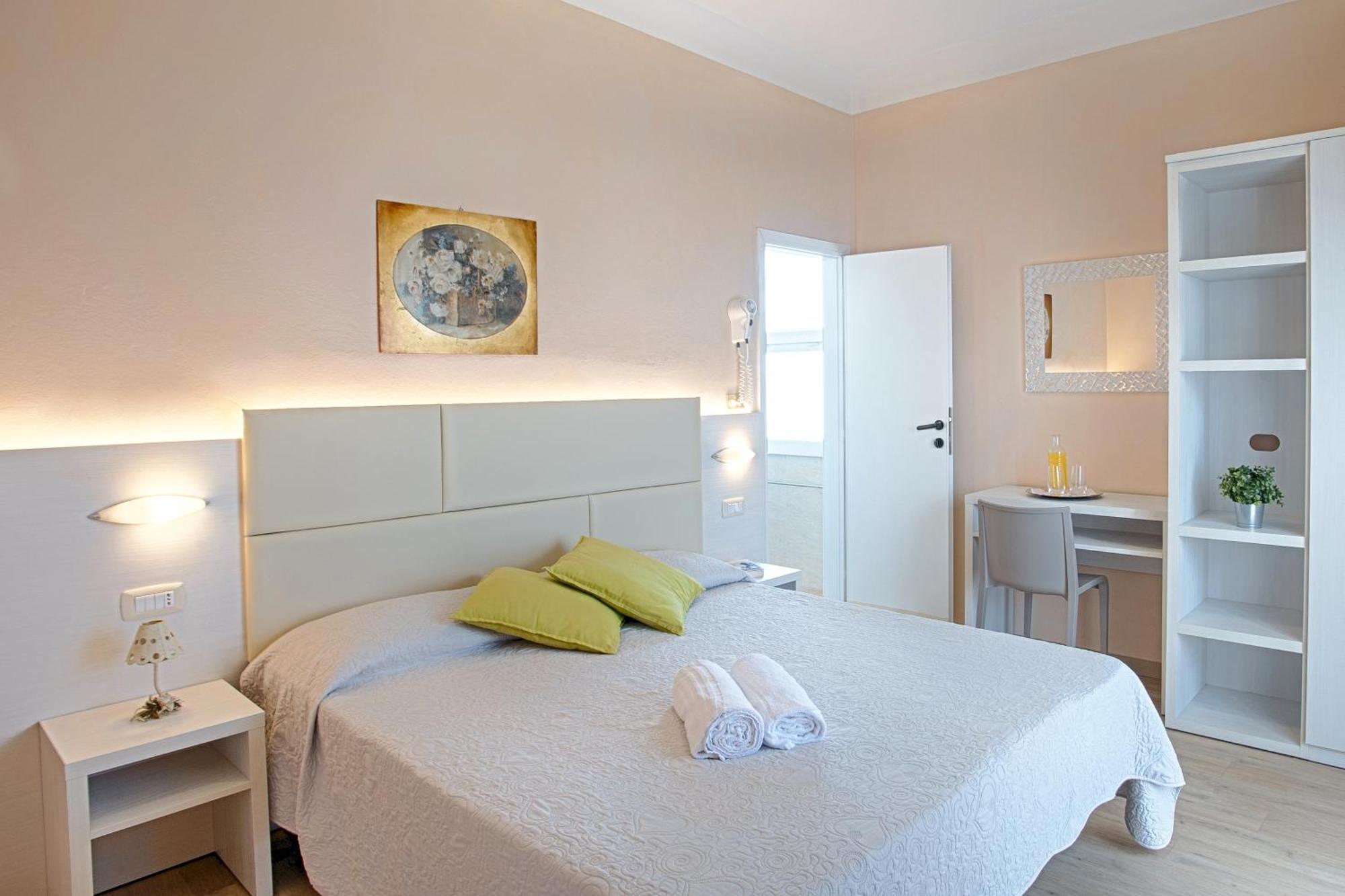 Hotel Barca D'Oro Bellaria-Igea Marina Esterno foto
