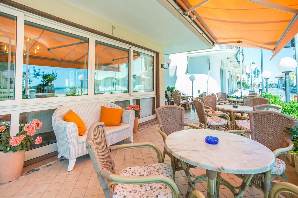 Hotel Barca D'Oro Bellaria-Igea Marina Esterno foto