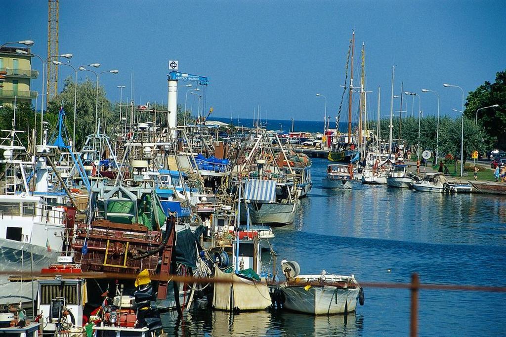 Hotel Barca D'Oro Bellaria-Igea Marina Esterno foto