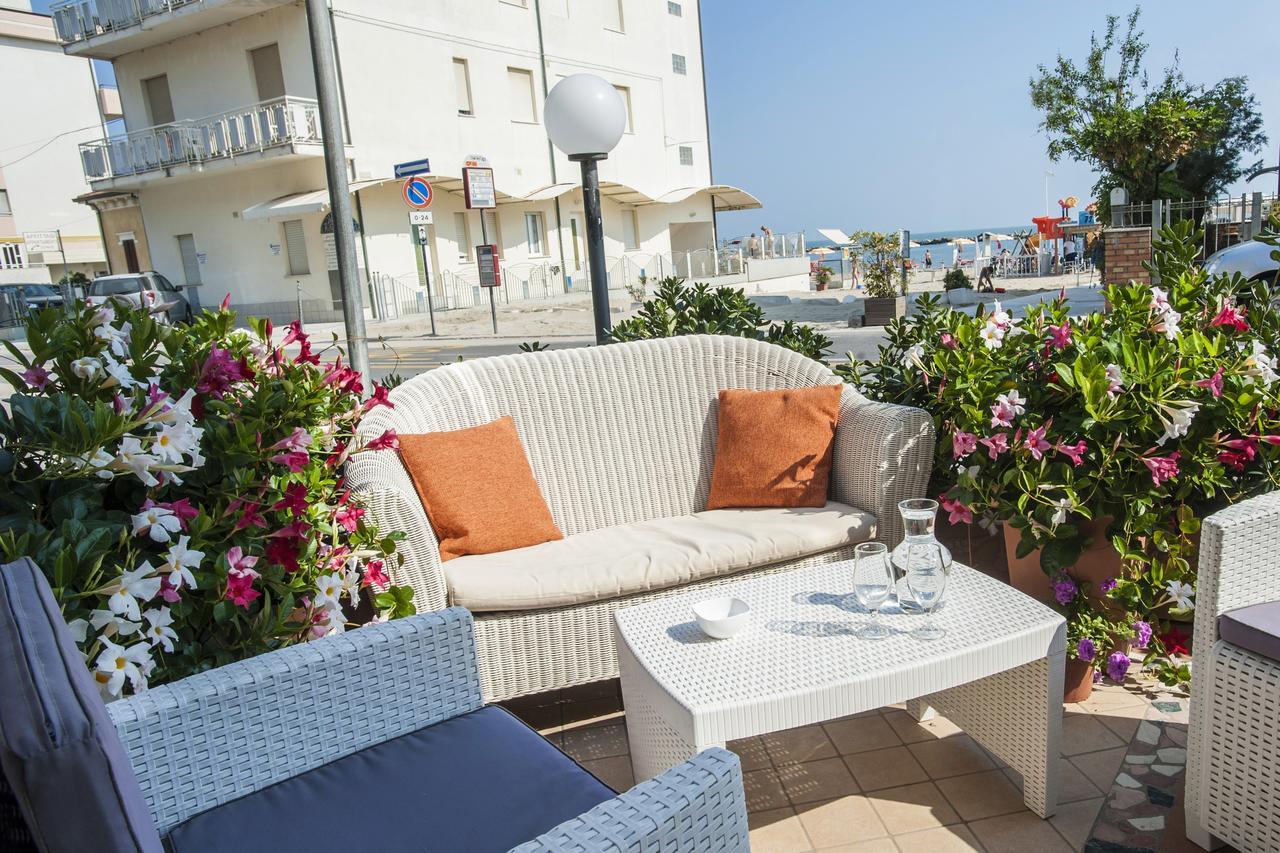 Hotel Barca D'Oro Bellaria-Igea Marina Esterno foto
