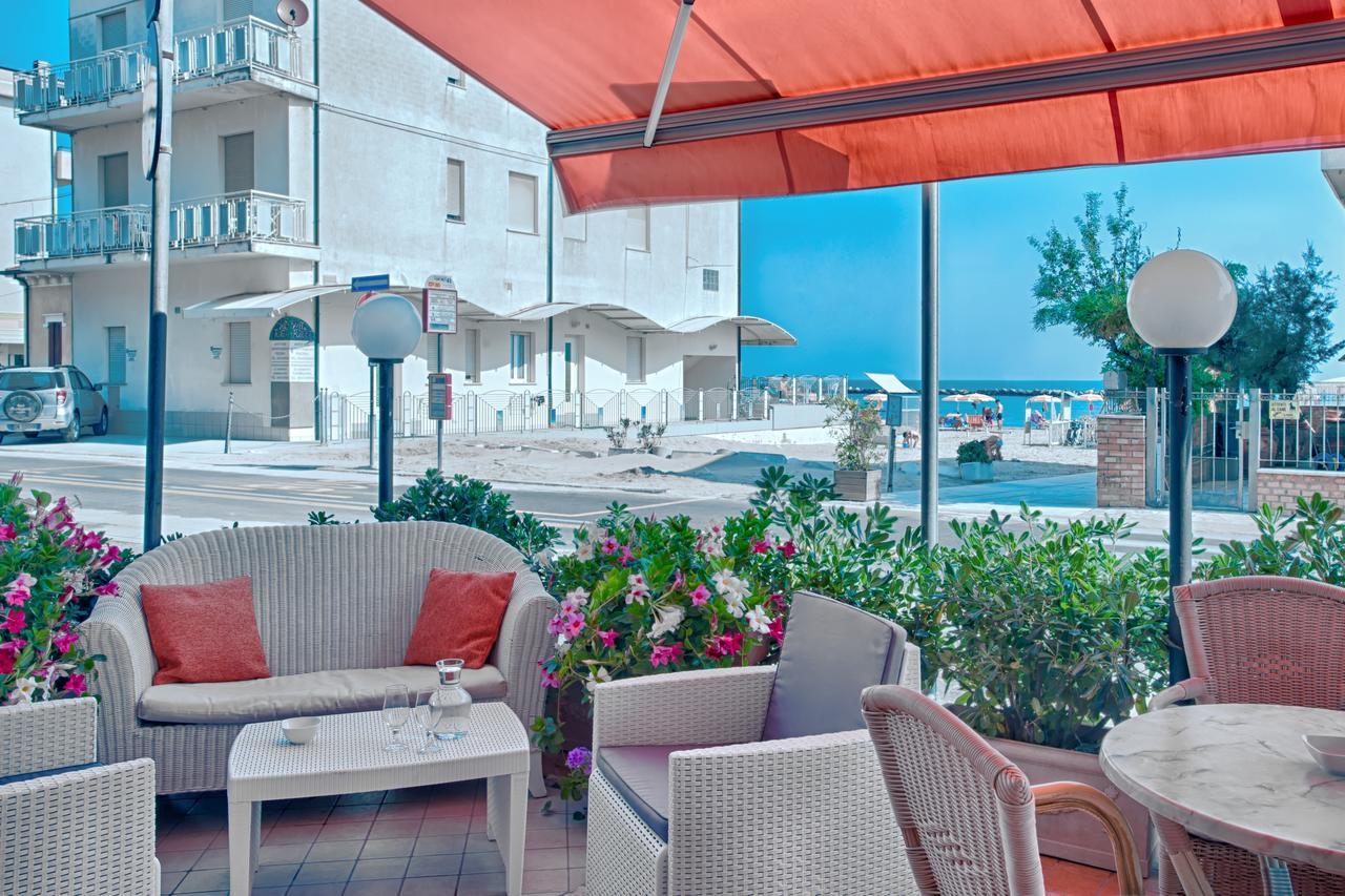 Hotel Barca D'Oro Bellaria-Igea Marina Esterno foto